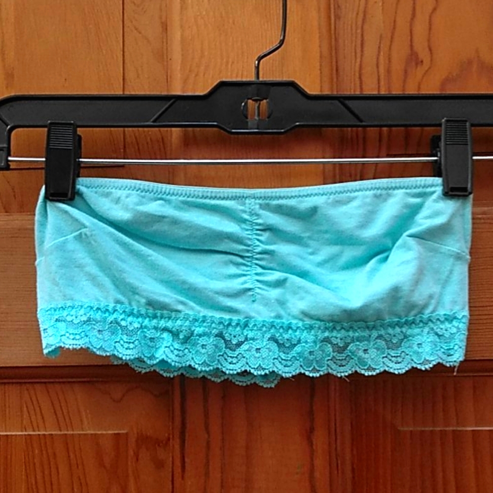 H&M half bra with lace